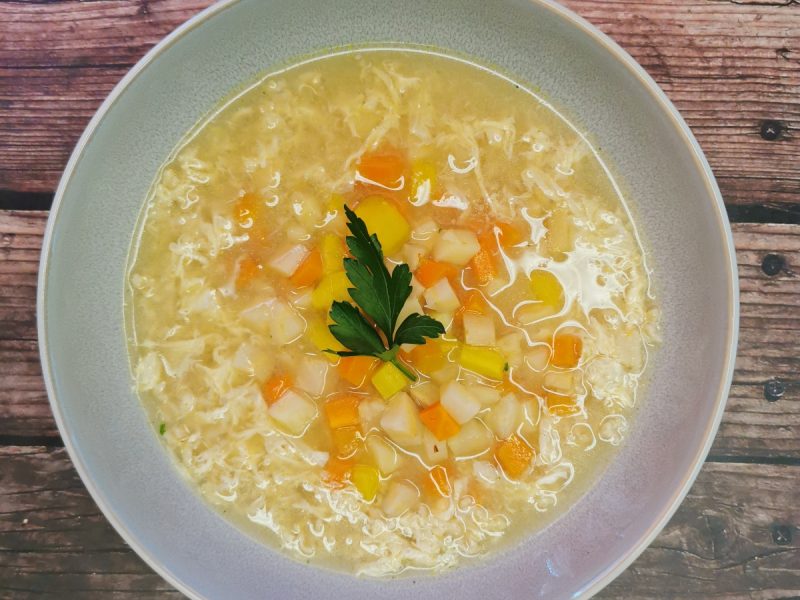 Haferflockensuppe mit Ei - Lindalicious