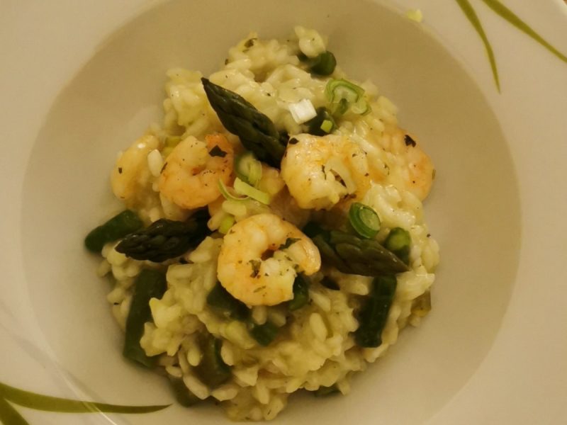 SPARGELRISOTTO MIT GARNELEN
